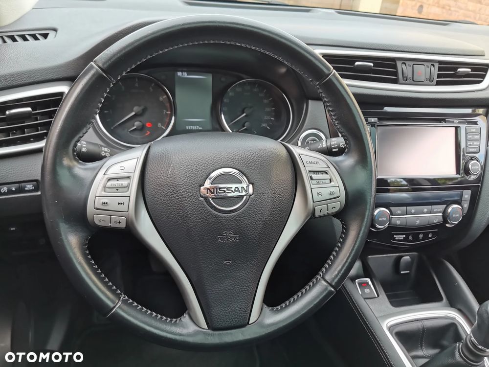 Nissan Qashqai 1.6 DIG-T N-Connecta - 11