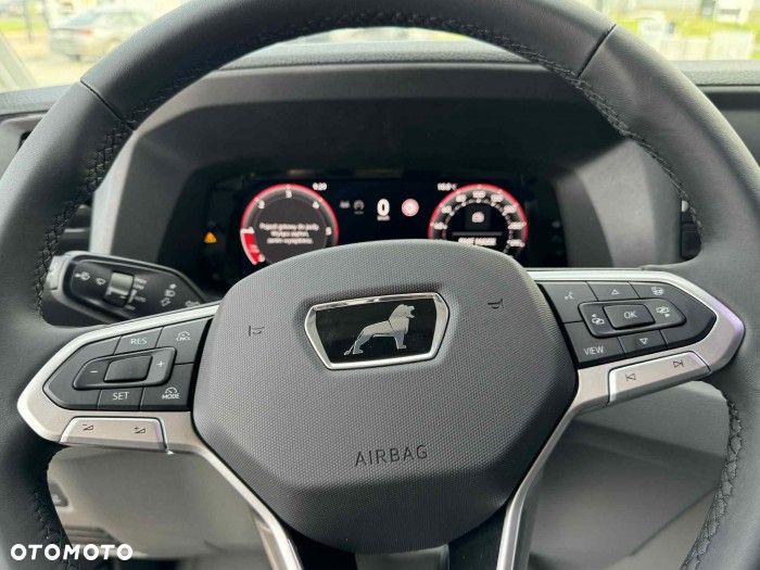 MAN TGE 3.140 FURGON 4x2F SB - 10