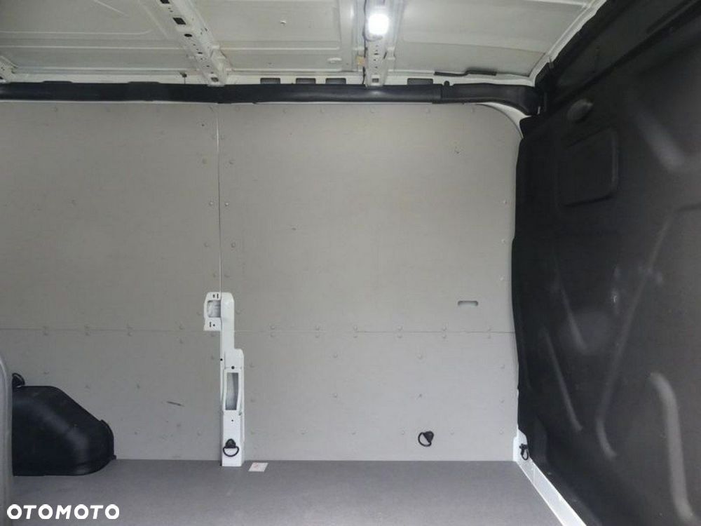 Ford Transit - 8