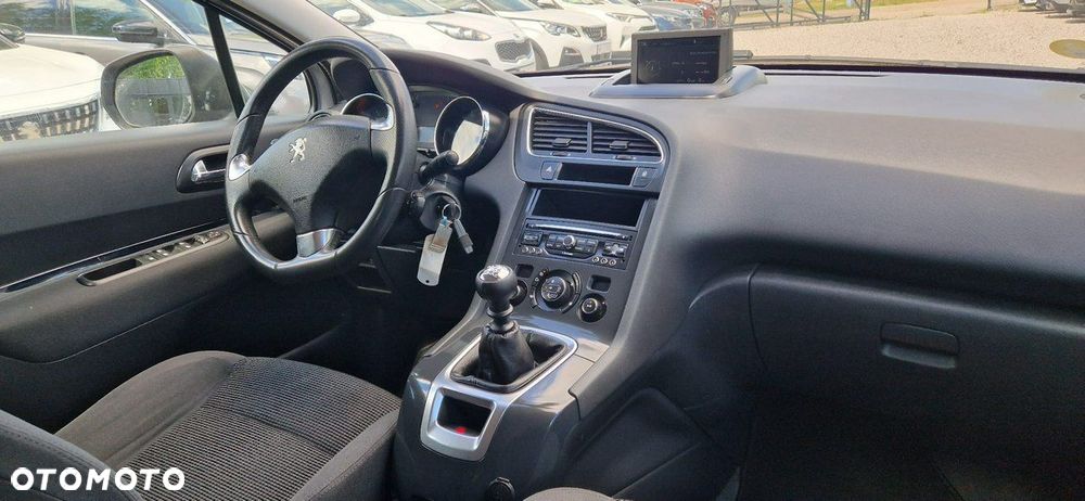 Peugeot 5008 - 34