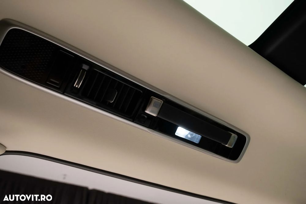 Land Rover Range Rover - 34