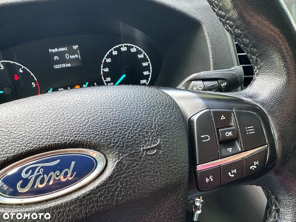 Ford Transit - 13