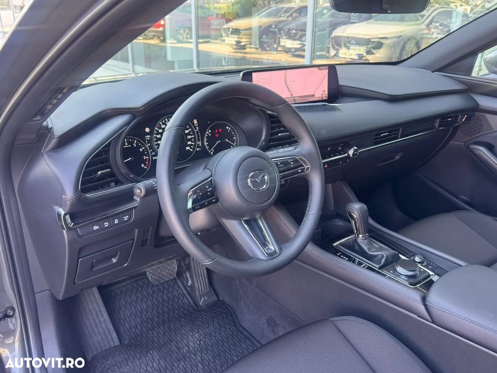 Mazda 3 - 10
