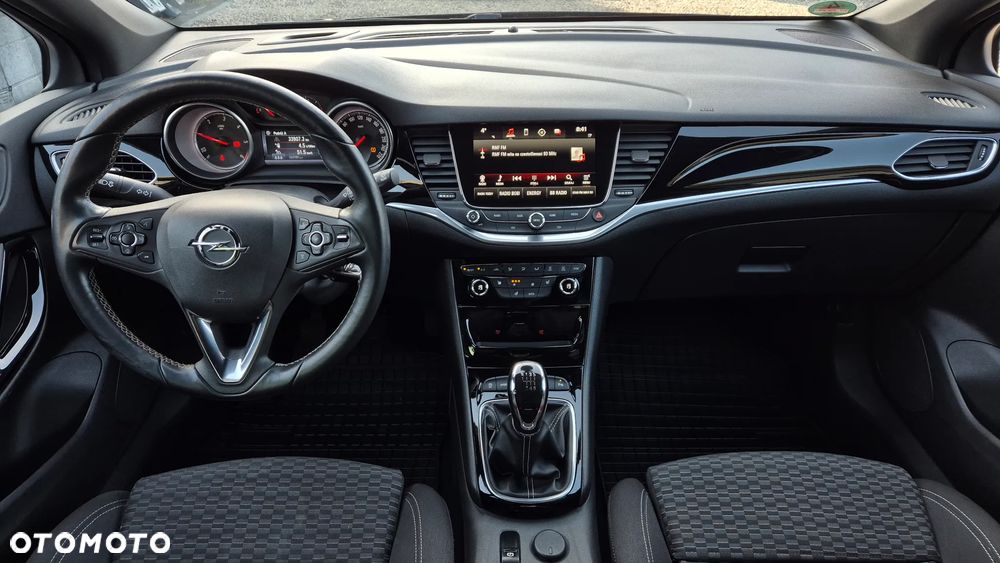 Opel Astra 1.6 D (CDTI) Start/Stop Dynamic - 7