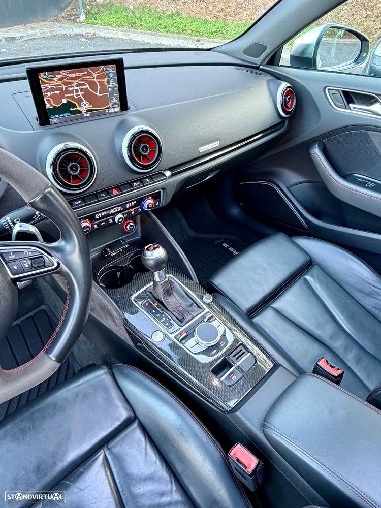 Audi RS3 Sportback S tronic - 22