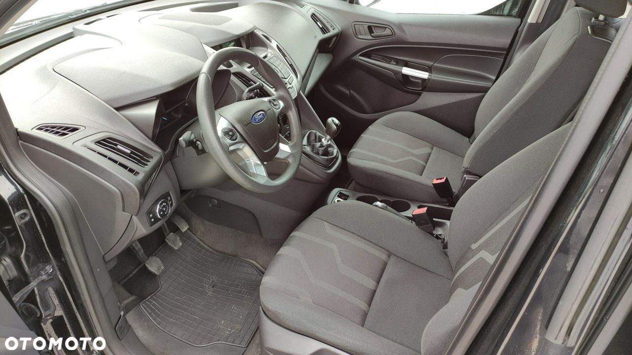 Ford Tourneo Connect - 31