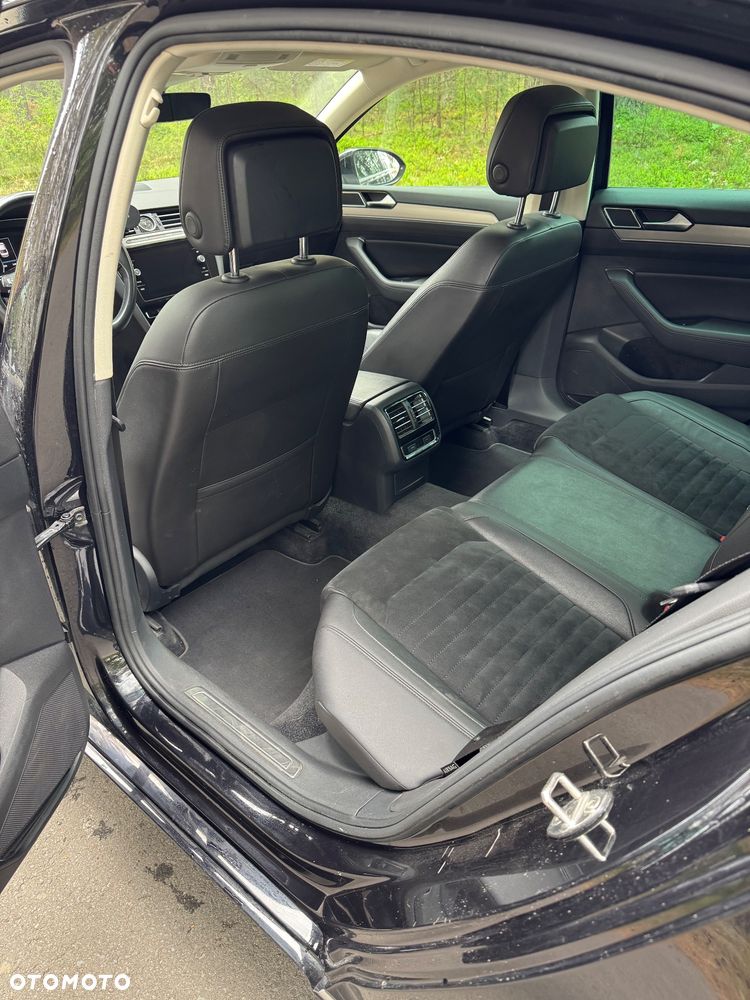 Volkswagen Passat 2.0 TSI BMT 4Mot Highline DSG - 8