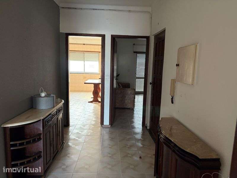 Apartamento T2 - Vieira de Leiria - Grande imagem: 2/9