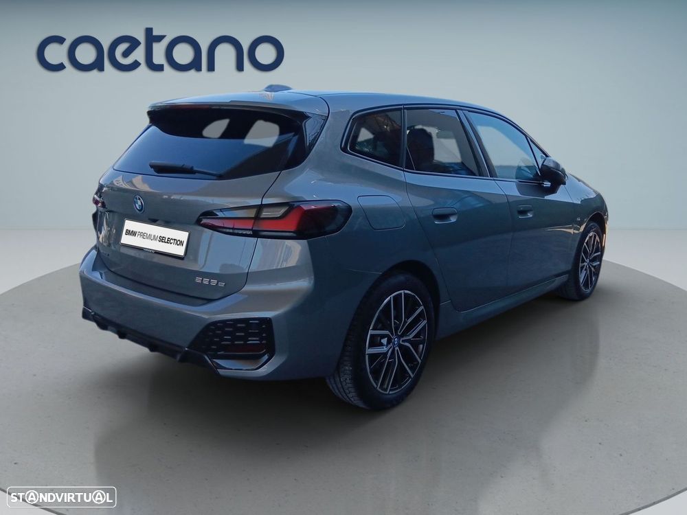 BMW 225xe Active Tourer e xDrive Pack Desportivo M - 8