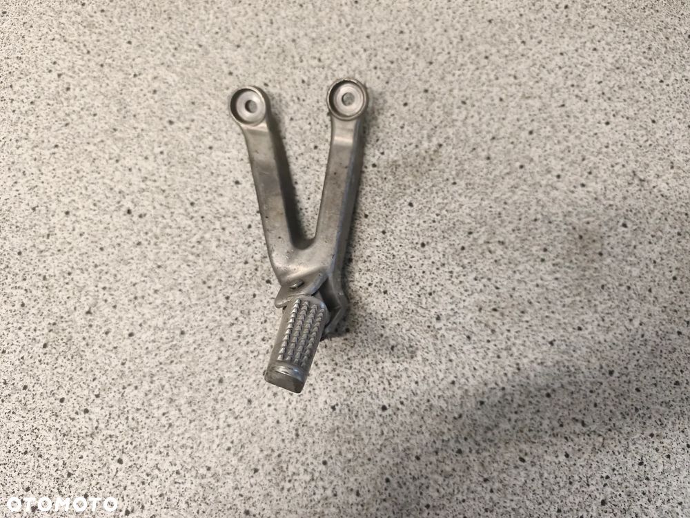 Set lewy tył, podnożek pasażera Honda CBR 900RR CBR900 RR CBR900RR CBR 900 RR - 1