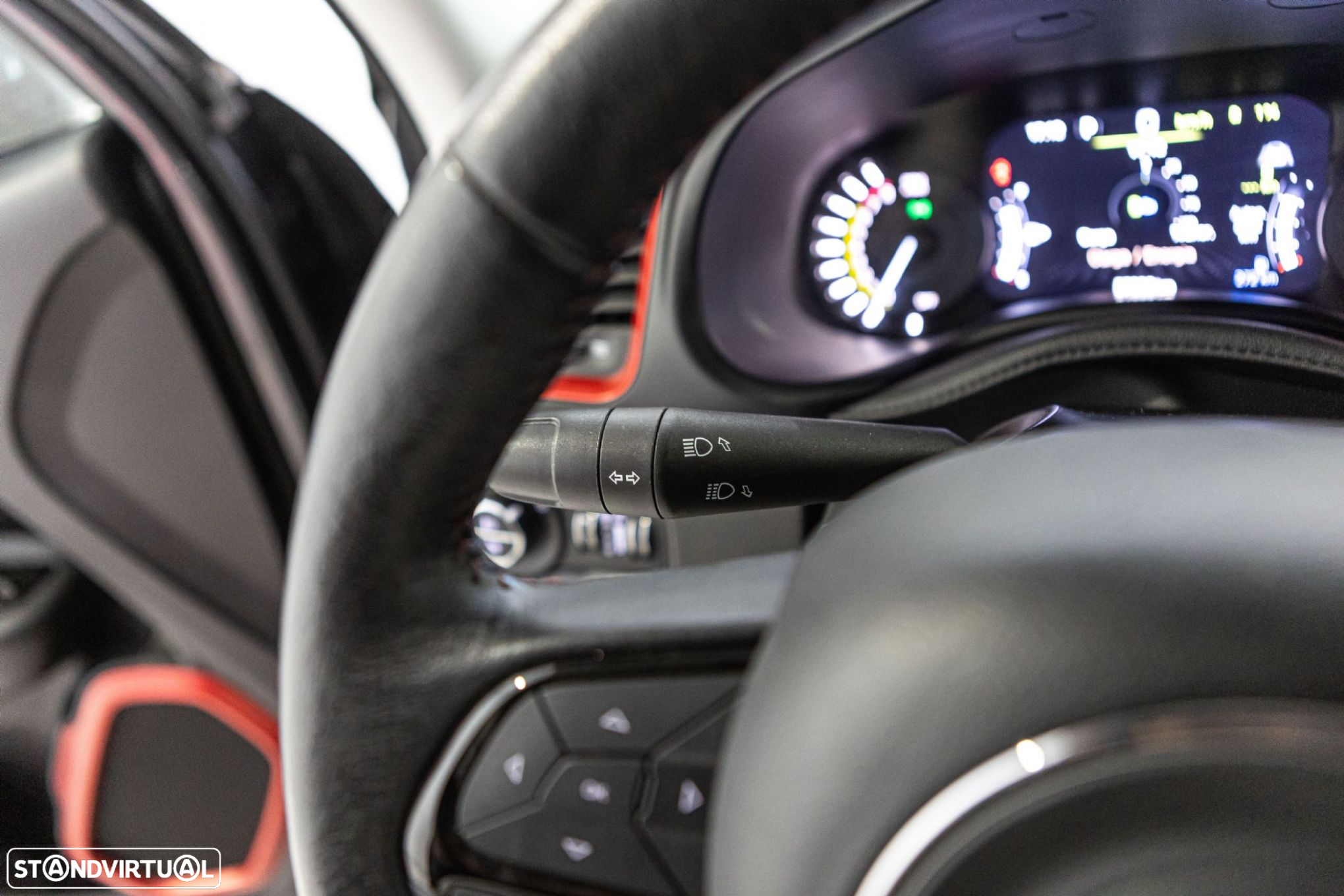 Jeep Renegade 1.3 TG 4Xe Trailhawk - 23
