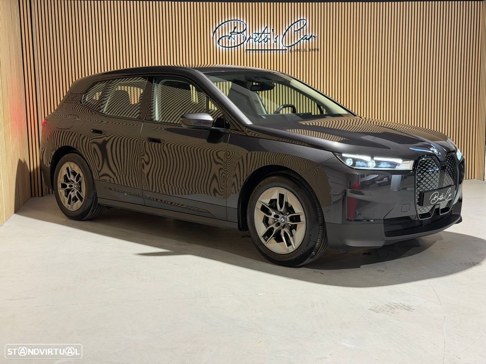 BMW Ix 2022 photo 2