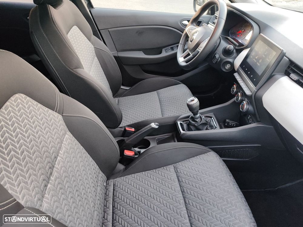 Renault Clio 1.0 TCe Evolution - 17