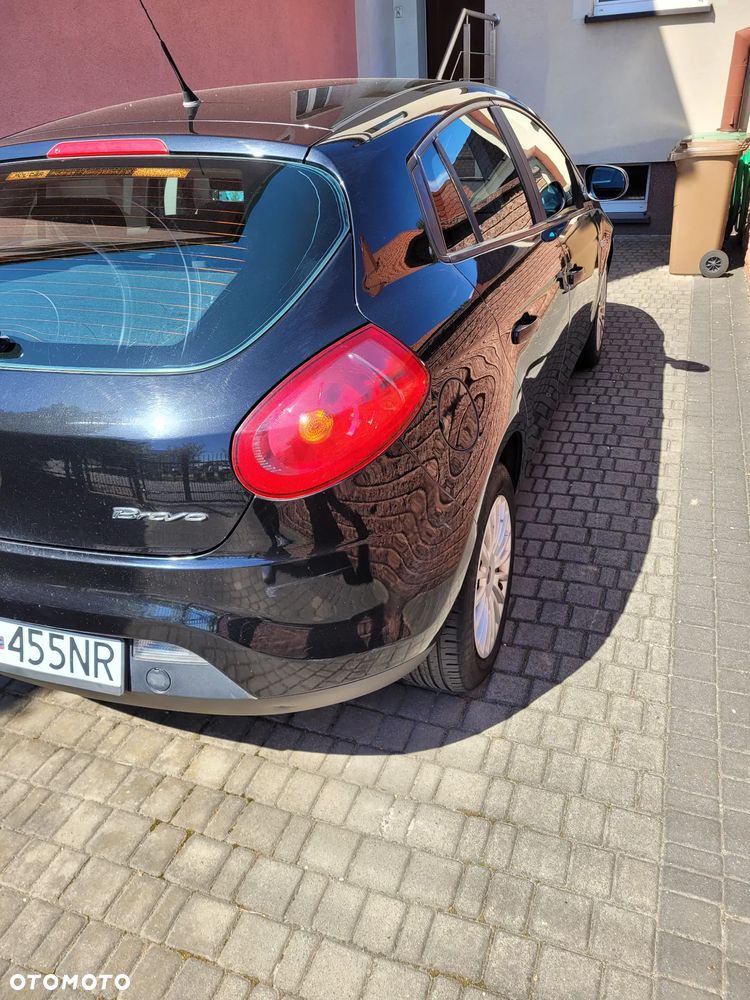 Fiat Bravo 1.4 T-JET 16V Dynamic - 17