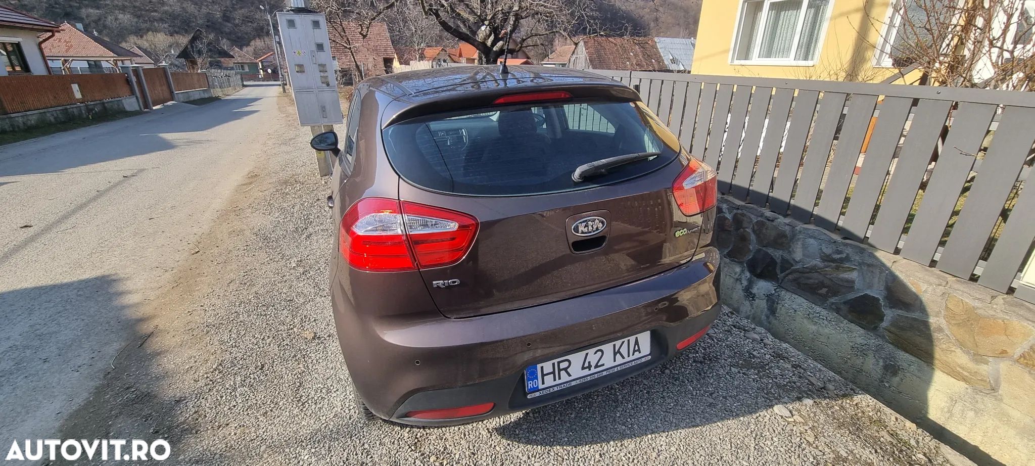 Kia Rio 1.2 GSL COMFORT - 1