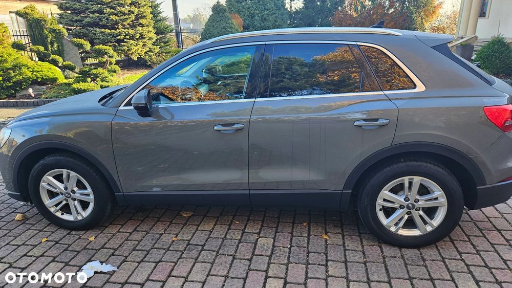 Audi Q3 35 TFSI S tronic - 13