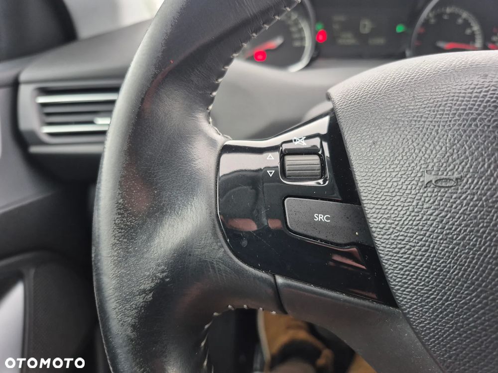 Peugeot 308 155 THP Premium - 15