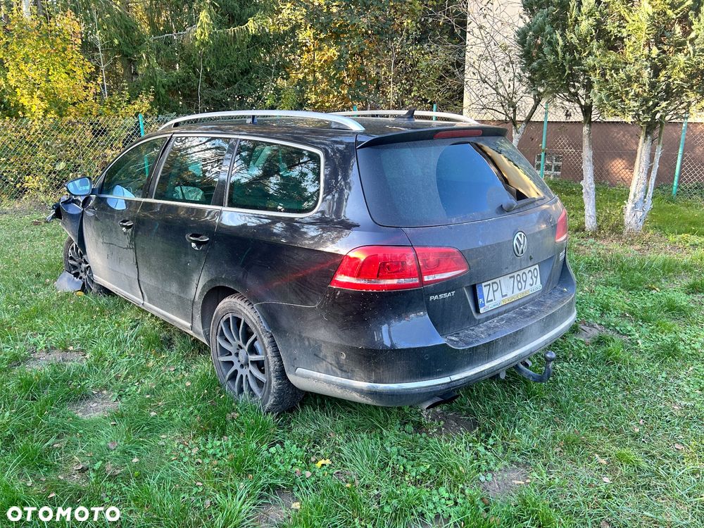 Volkswagen Passat 2.0 TDI DSG BlueMotion Technology Comfortline - 9