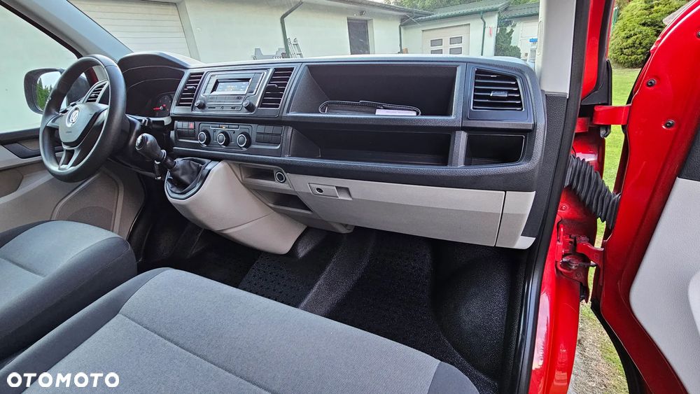 Volkswagen Transporter 2,0 TDI - 24