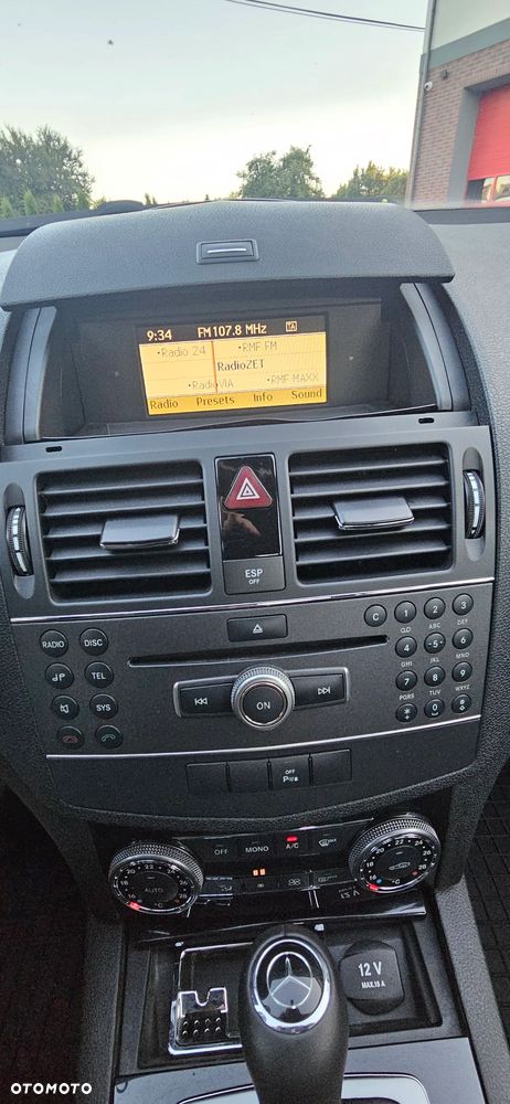 Mercedes-Benz Klasa C 200 7G-TRONIC Avantgarde Edition - 21