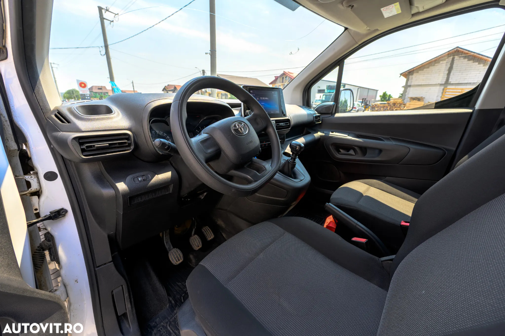 Toyota Proace Verso 1.5 D-4D 102CP 8+1 Base Compact - 15