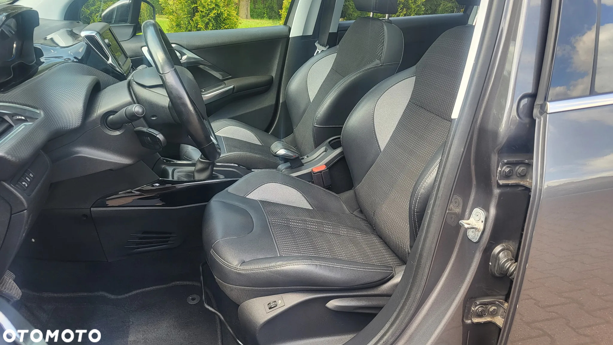 Peugeot 2008 1.6 BlueHDi Allure - 8
