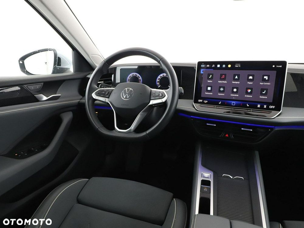 Volkswagen Passat Variant 1.5 e-TSI OPF DSG Business - 16