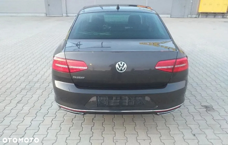 Volkswagen Passat 2.0 TDI Bi-Turbo BMT 4Mot Highline DSG - 6