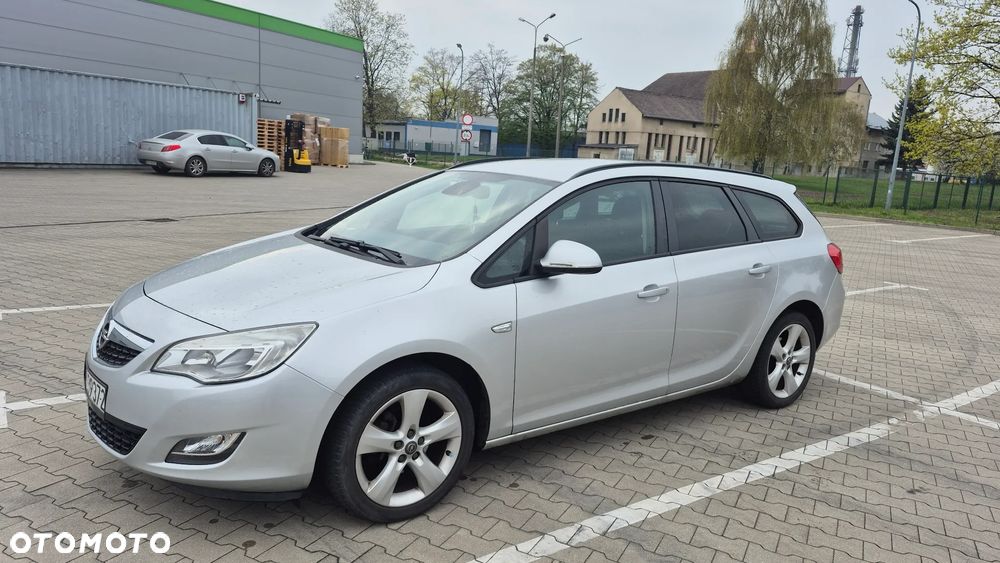 Opel Astra 1.6 Edition Sport - 2