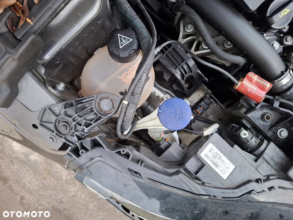 Peugeot 208 PureTech 100 Active Pack - 13