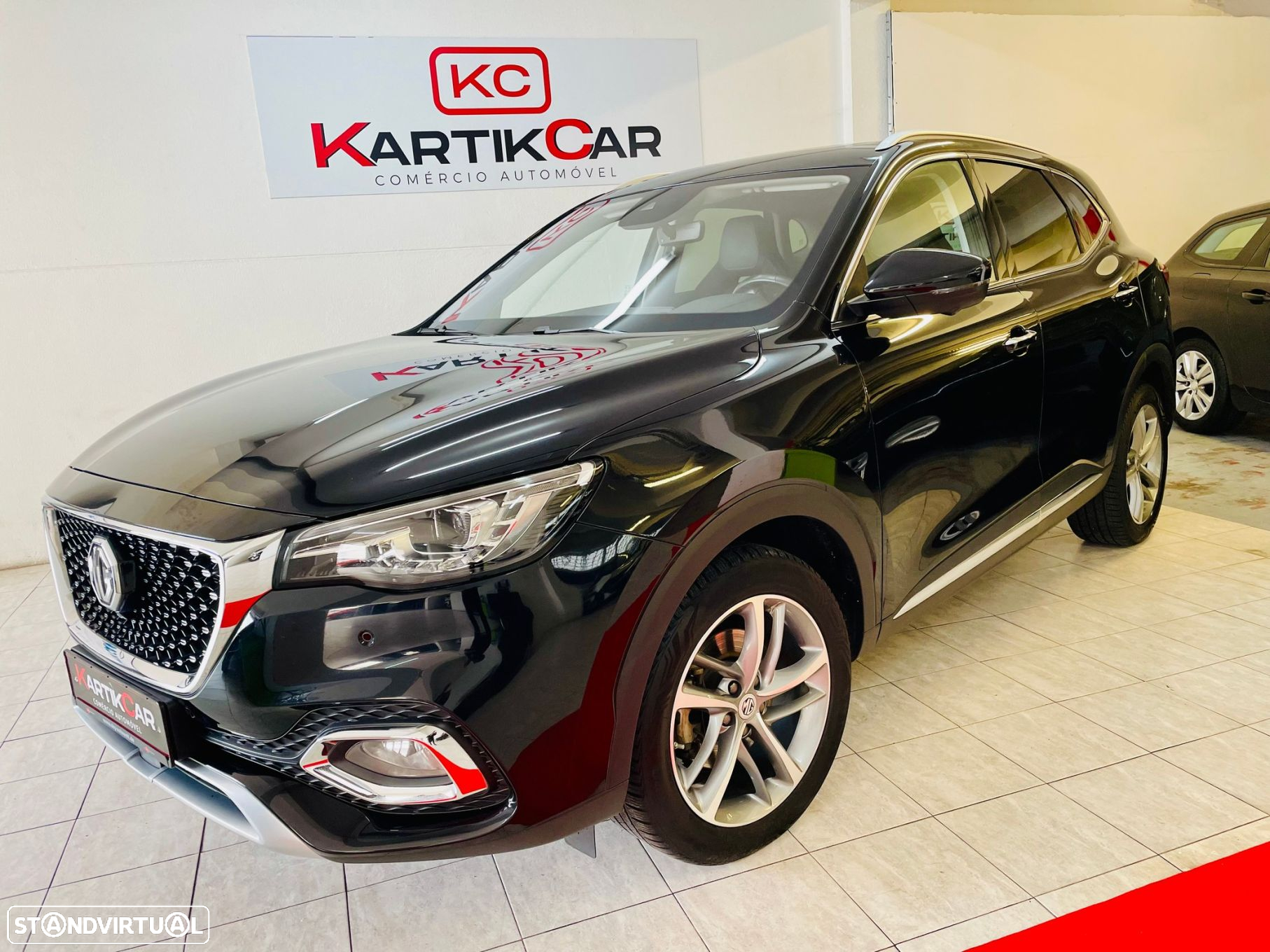 MG EHS 1.5 T-GDI Plug-in Hybrid Luxury - 2