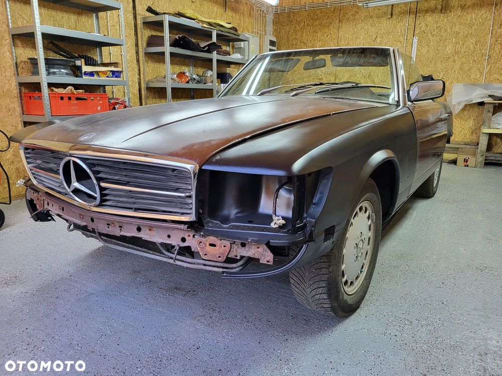 Mercedes-Benz SL - 8