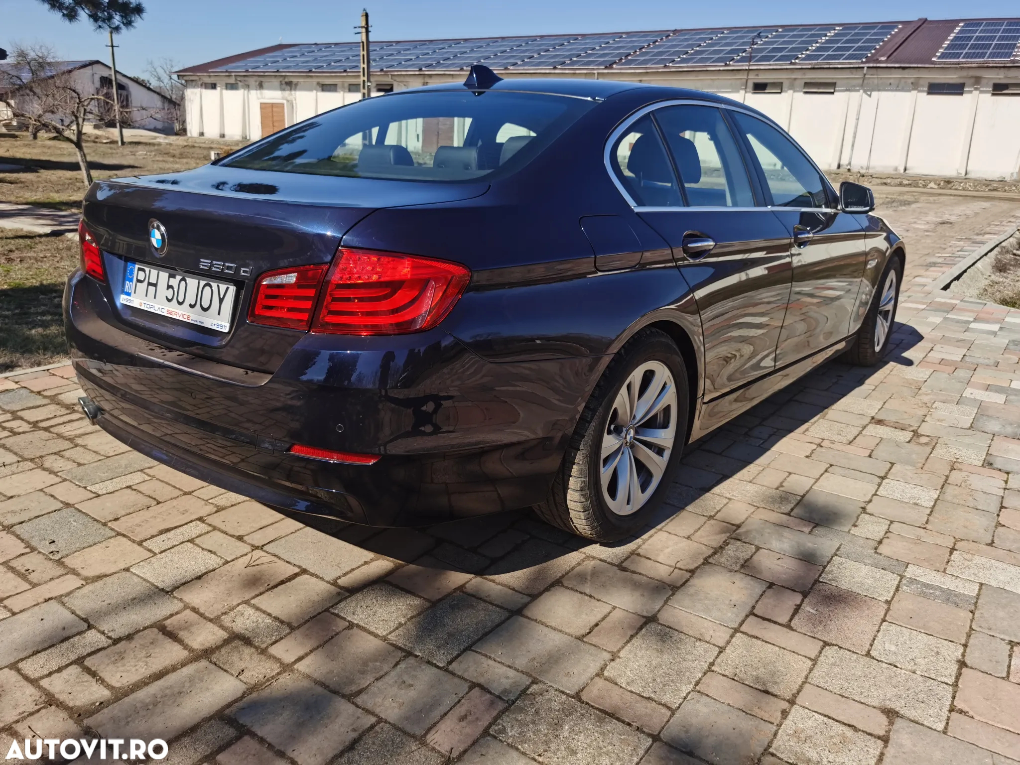 BMW Seria 5 530d xDrive - 5