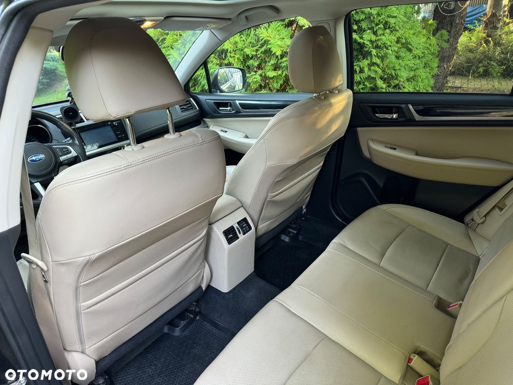 Subaru Outback 2.5i Exclusive - 18