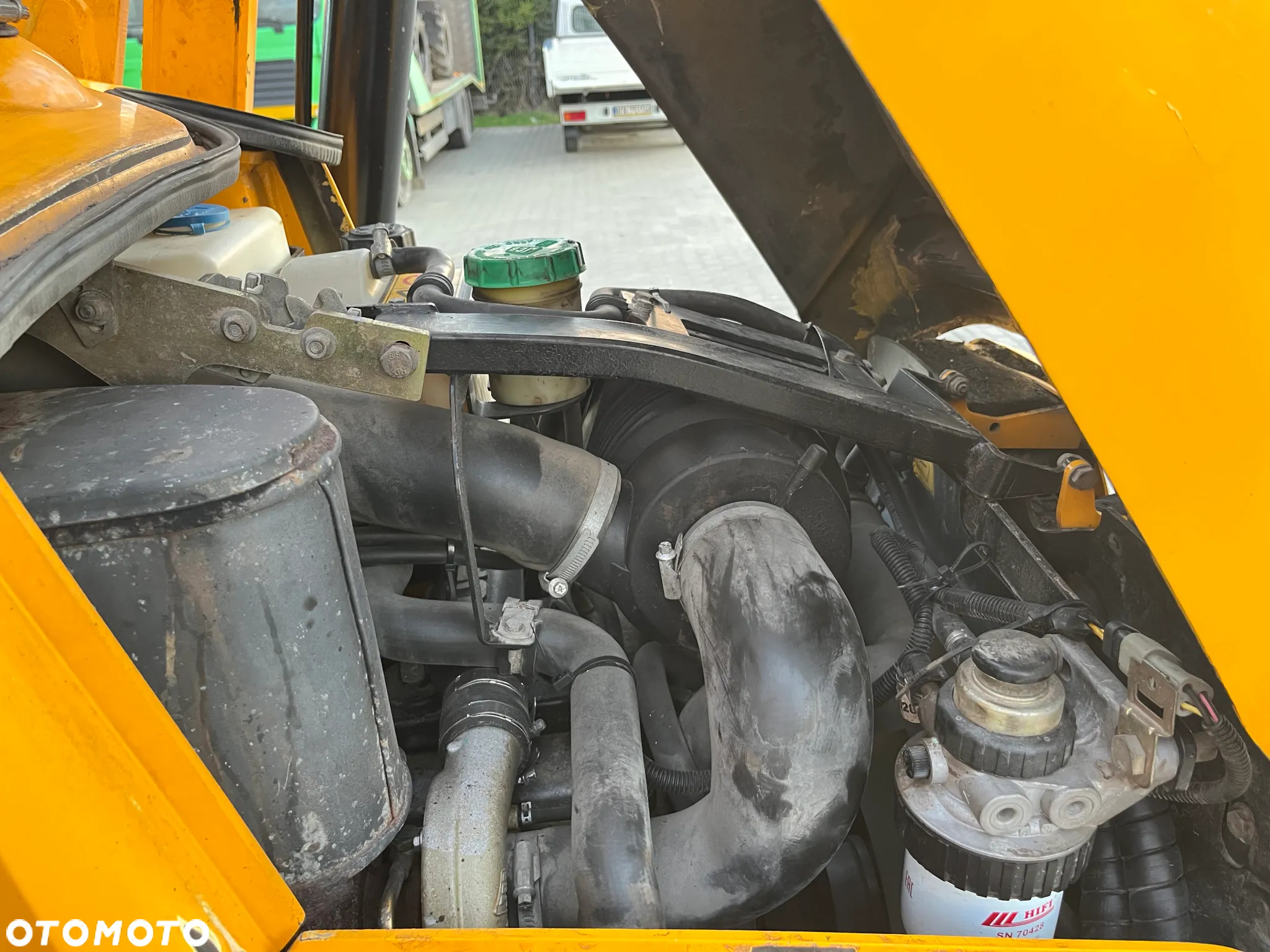 JCB 2CX - 26