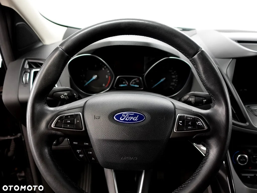 Ford Kuga 2.0 TDCi AWD Titanium - 17