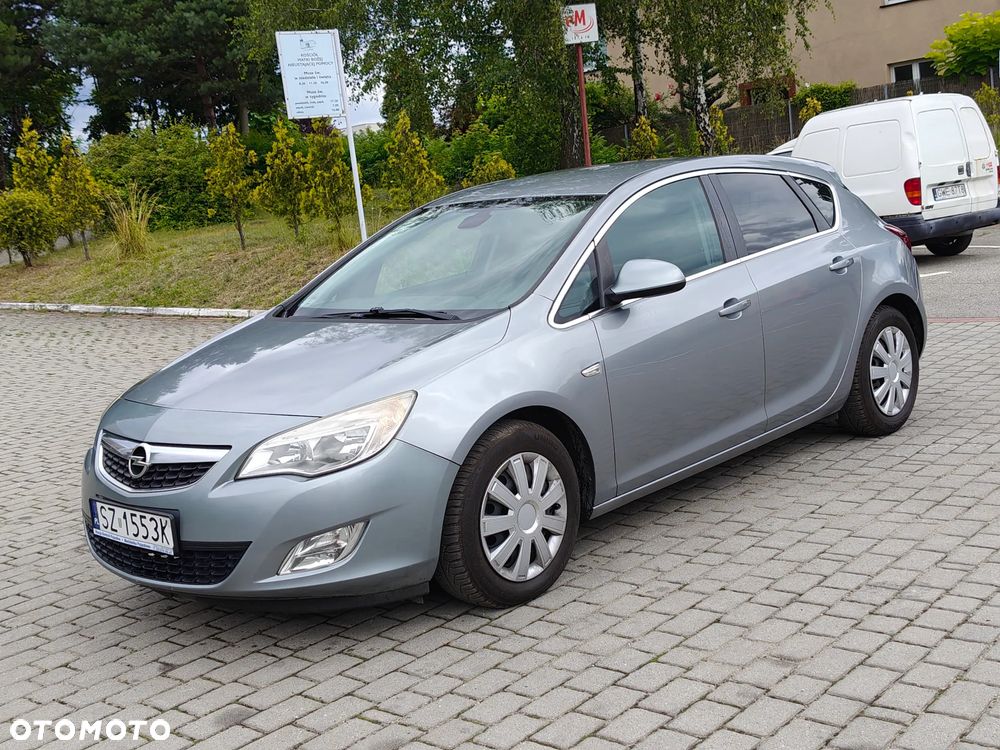 Opel Astra 1.7 CDTI DPF Sport - 17