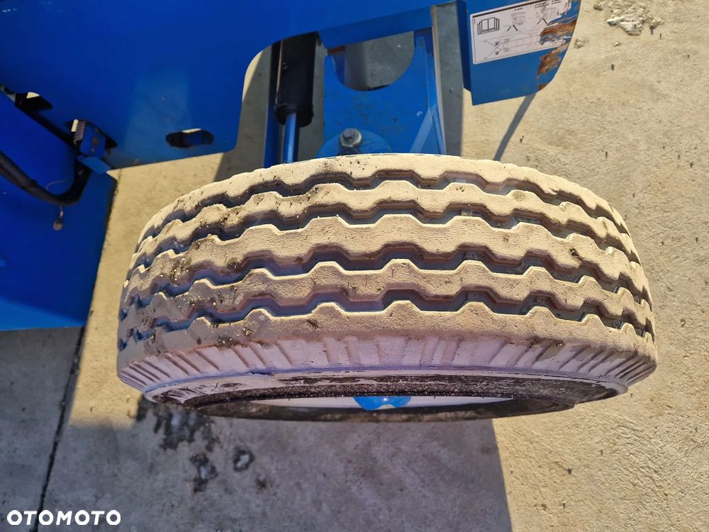 Genie Z-45/25 jak JLG 450AJ M484 - 14