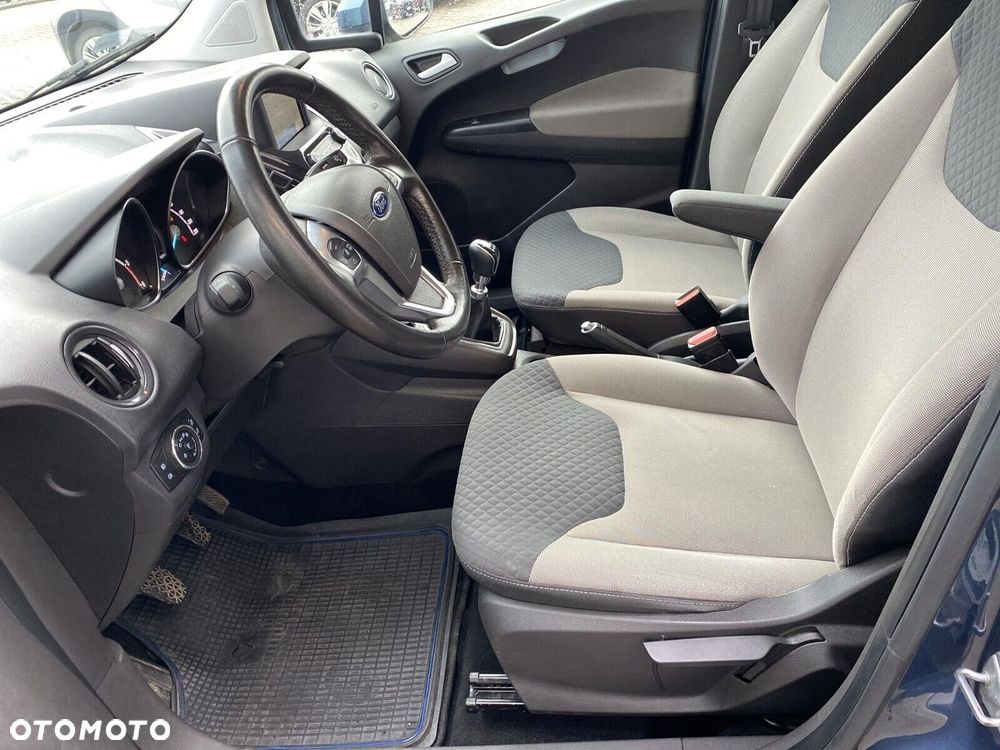 Ford Tourneo Courier 1.5 TDCi Trend - 5