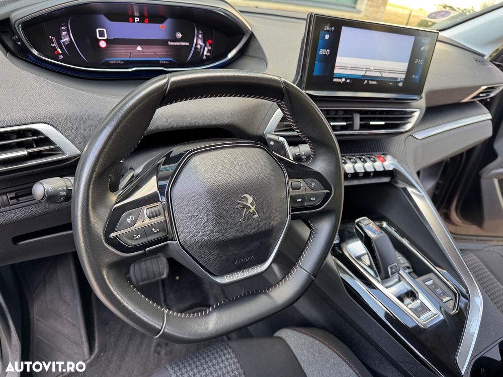 Peugeot 3008 PureTech 130 Stop & Start GPF EAT8 Allure Pack - 23