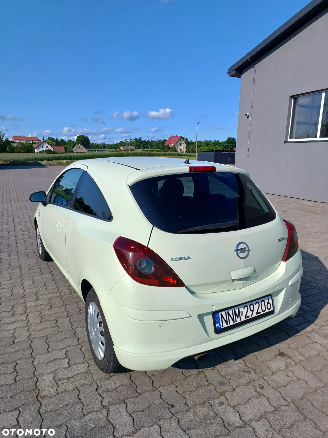 Opel Corsa 1.2 16V Cosmo - 5