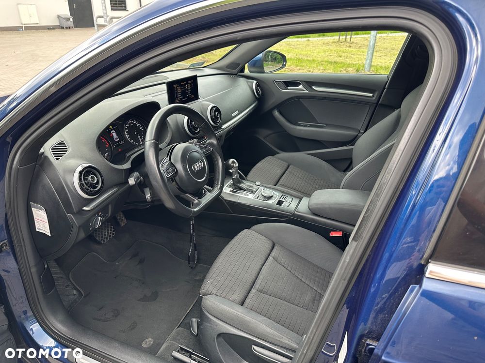Audi A3 Sportback - 9