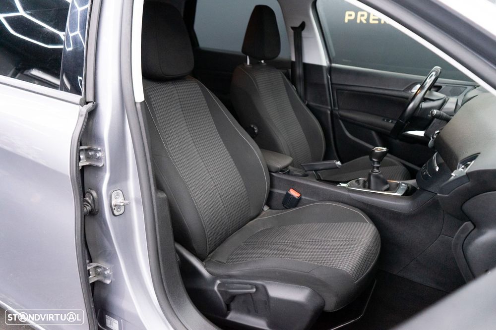 Peugeot 308 SW 1.5 BlueHDi Allure Pack - 38