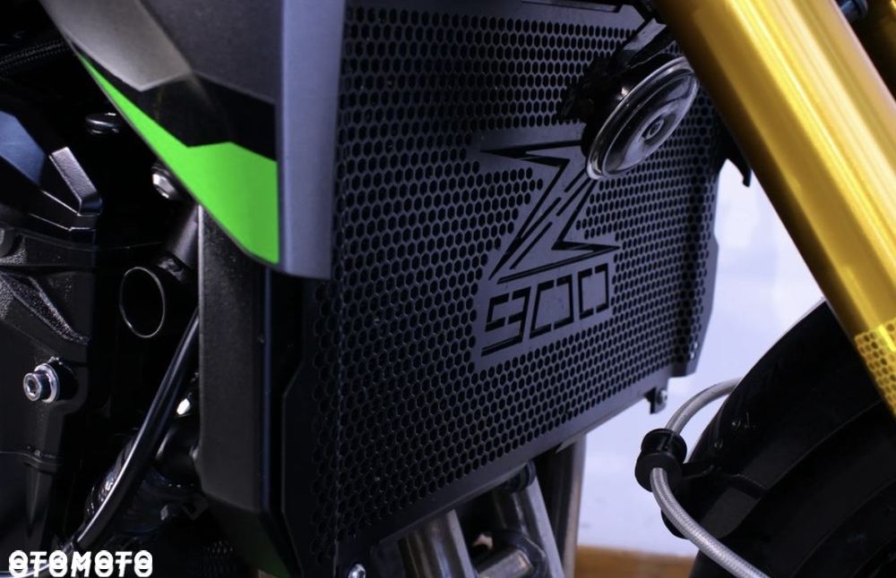 Kawasaki Z 900 - 16