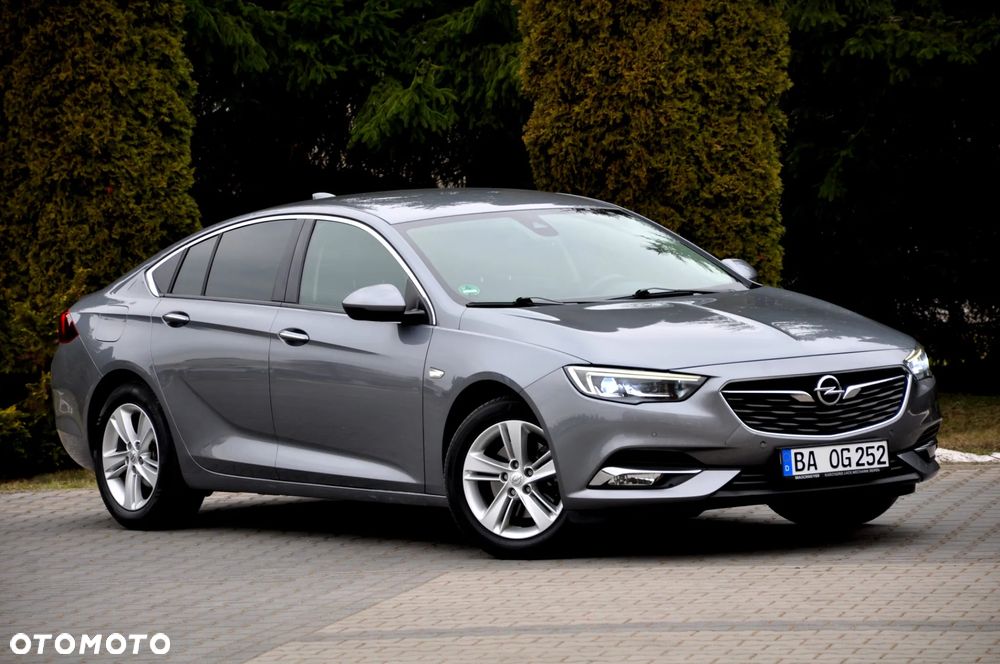 Opel Insignia 2.0 CDTI 4x4 ecoFLEX Start/Stop Business Edition - 10