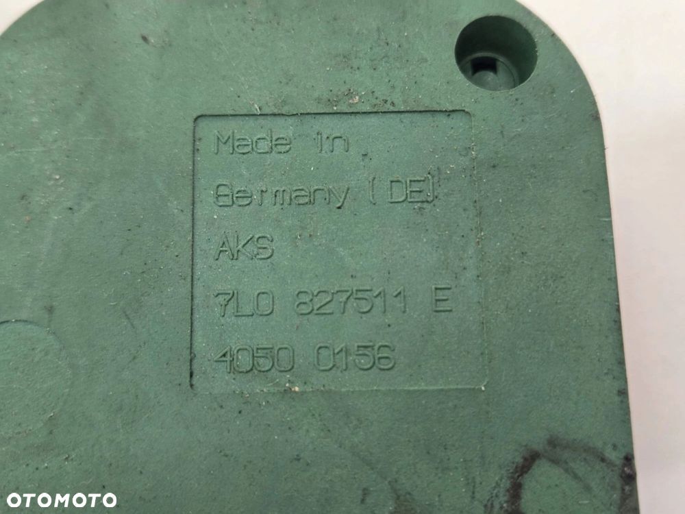 VW T5 T6 zamek dociąg domykanie klapy tył 7L0827511E - 2