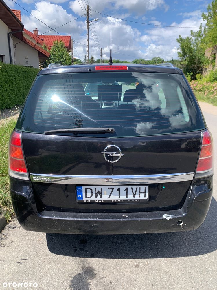 Opel Zafira 1.6 Cosmo - 1