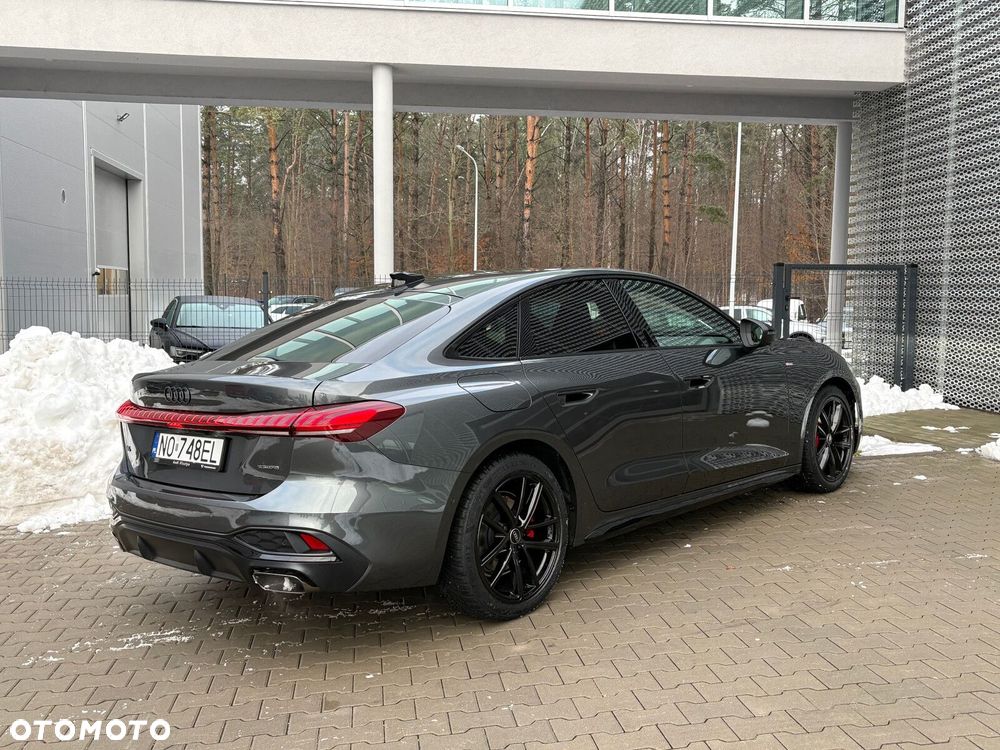 Audi A5 Limousine - 6