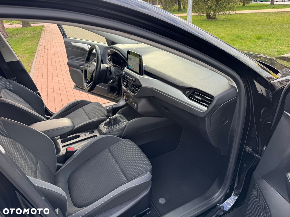Ford Focus 1.5 EcoBlue STart-Stopp-System TITANIUM - 28