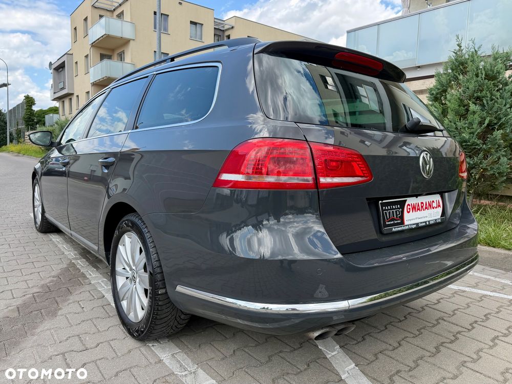 Volkswagen Passat Variant 2.0 TDI DSG BlueMotion Technology Comfortline - 2